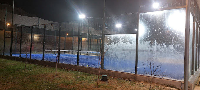 Reserva pista en Escuela de Pádel El Valle